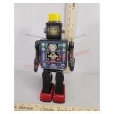 Vintage metal Robot made in Japan - See VIDEO!!!