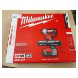 Milwaukee M18 impact drill driver kit