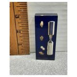 *3 minutes sand timer