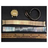 * Norbee gold toned watch face & stretch bands