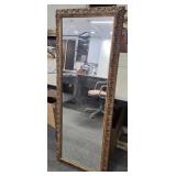 > Large mirror
