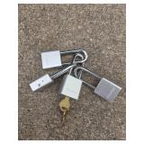 4 Master locks, same key