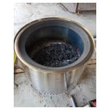 Round metal firepit 19wx14h