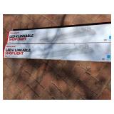 2 Honeywell 4' Linkable Shop Lights