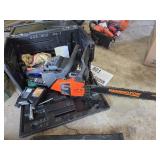 18' Reminton chainsaw in case