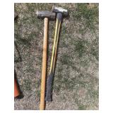 2 Sledgehammers