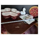 Temptations Heart shaped serving bowls, trivets,