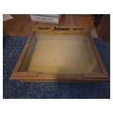 Jack-master knives store display cabinet