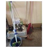 Pet crate, rakes, light bulbs, bucket +++