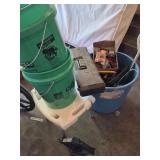Buckets, tape, bag, cane +++