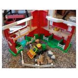 Fisher Price Farm bard & animals