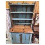 Kitchen cabinet