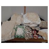 Doilies & runners