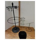 Metal display pieces +