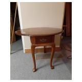 Queen Anne drop Leaf end table 25 h x 33 w x 26 d