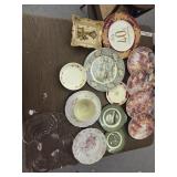 Plates, dishes, music box, caprice pattern