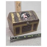 EJ Kahn Co. Metal pirates chest coin bank