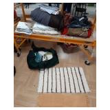 Sheets, towels, rugs, blankets large tote w