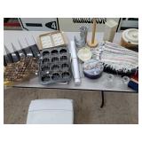 Lg kitchen lot, Tupperware, deviled egg tote with