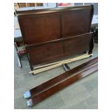 > Queen wood sleigh bed Coaster Fine Furniture