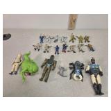 Mattel G.U.T.S Mantor, Raplor, Ghostbusters,