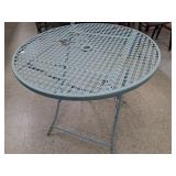 > Metal patio table 32x28