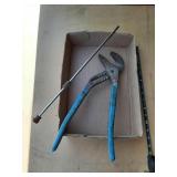 Wrench and extender