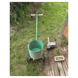 Electric chainsaw and spreader