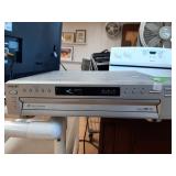 > Sony DVD / CD Player - works
