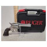 NIB, Ruger New Vaquero 45LC revolver Talo