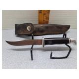 Buck 102A knife with sheath