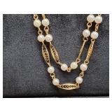 *Vintage Trifari necklace