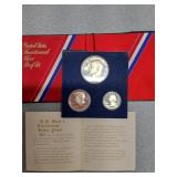 3 coin US Bicentennial silver proof set 1776-1976