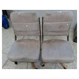 2 Swivel Chairs