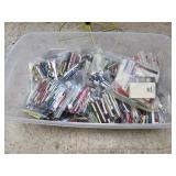 Tote of advertising pens local+