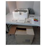 Macintosh plus Box, keyboard and manuals