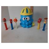 Water sprinkler toy & pez