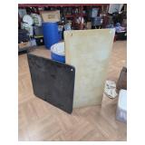 Folding tables