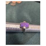 .925 marked sterling silver purple stone ring