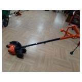 >Black and Decker electric edger . Works per