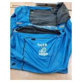 > Ice fishing shelter Clam 2000 two person approx