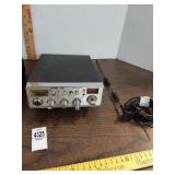 Uniden PC68XL CB Radio