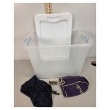 Tote, lose ammo and bags