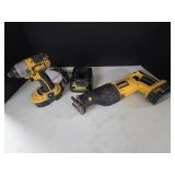 DeWalt recip saw & driver 18v batteries charged &