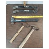 Pry bars & hammers