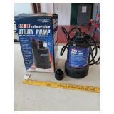 1/4 HP submersible utility pump