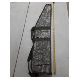 Quest soft long gun case . Approx 43" x 9"
