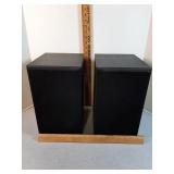 Paradigm Titan bookshelf speakers. WORKS, TESTED