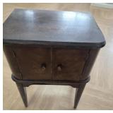 >End table cabinet 16x12x22"
