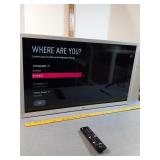 LG 32" LED TV w/ remote (Model: 32LM620BPUA)